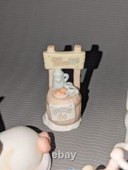 10pcs Precious Moments Figurines 1986-1998 Light Up Glowing Sam's House Horse