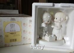 12 Precious Moments Collection, Great Gift, High Collectors Value