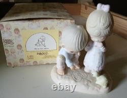 12 Precious Moments Collection, Great Gift, High Collectors Value
