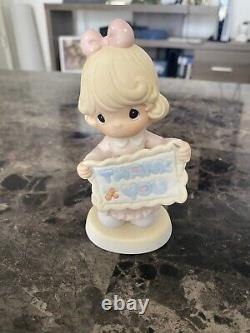 16 precious moments Collection Figurines