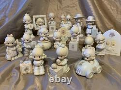 17 Piece Vintage Precious Moments Figurines Lot. 1979-96. Collectors Club Enesco