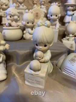 17 Piece Vintage Precious Moments Figurines Lot. 1979-96. Collectors Club Enesco