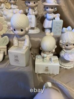 17 Piece Vintage Precious Moments Figurines Lot. 1979-96. Collectors Club Enesco