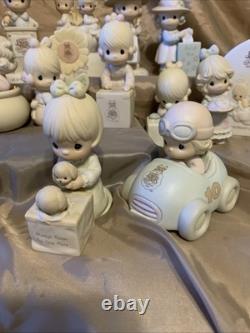17 Piece Vintage Precious Moments Figurines Lot. 1979-96. Collectors Club Enesco