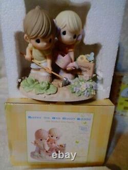 17 pc. Lot Little Moments & Precious Moments See Description & Pictures