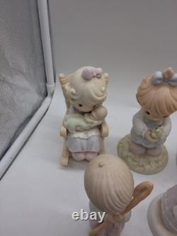 17pc lot Vintage Precious Moments Christmas Nativity & Milestone Figurines Mixed