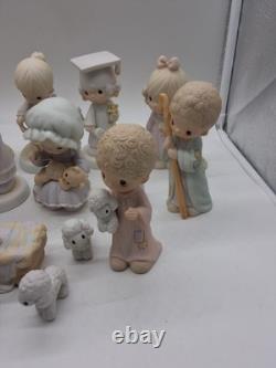 17pc lot Vintage Precious Moments Christmas Nativity & Milestone Figurines Mixed