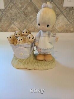 1977 Precious Moments God Loveth A Cheerful Giver. Retired. Hard to find