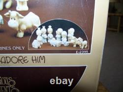 1982 Precious Moment Mini Nativity withRARE TURBAN SHEPHERD BOY FIGURE E-2395 withBx