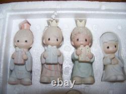 1982 Precious Moment Mini Nativity withRARE TURBAN SHEPHERD BOY FIGURE E-2395 withBx