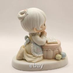 1986 Precious Moments PM861 GRANDMA'S PRAYER Collectors Club