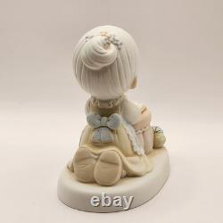 1986 Precious Moments PM861 GRANDMA'S PRAYER Collectors Club