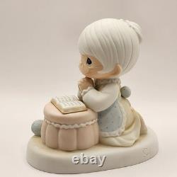 1986 Precious Moments PM861 GRANDMA'S PRAYER Collectors Club