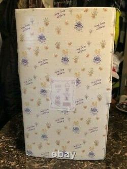 1999 Collectors Club Precious Moments He Watches Over Us All In Box