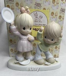 1999 Precious Moments Yes Dear, You're Always Right #523186 MIB Figurine