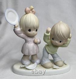 1999 Precious Moments Yes Dear, You're Always Right #523186 MIB Figurine