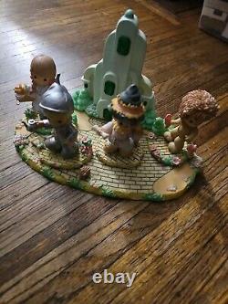 2003 Precious Moments Enesco Wizard Of Oz Emerald City Skyline Base 4 Figurines