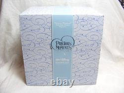 2006 Precious Moments Figurine Nothing's Sweeter Than Time Together Disney B-4