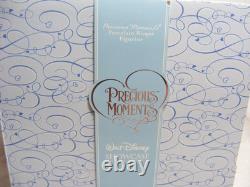 2006 Precious Moments Figurine Nothing's Sweeter Than Time Together Disney B-4