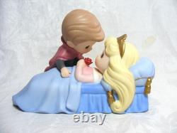 2008 Precious Moments Figurine #910059 Believe In The Power Of True Love Disney