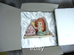 2008 Precious Moments Figurine The Christmas Spirit Is A Part of My World Disney