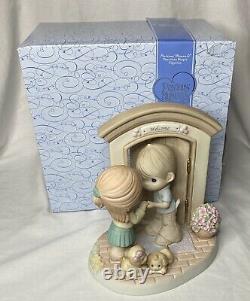 2008 Precious Moments HANDS BUILD A HOUSE, HEARTS BUILD A HOME #830016 MIB