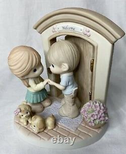 2008 Precious Moments HANDS BUILD A HOUSE, HEARTS BUILD A HOME #830016 MIB