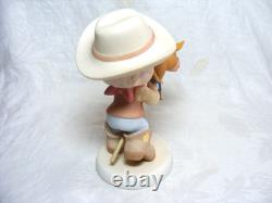 2009 Precious Moments Figurine #920003 Rounding Up A Gang Full of Fun Disney E-1