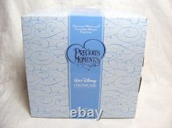 2009 Precious Moments Figurine #920003 Rounding Up A Gang Full of Fun Disney E-1