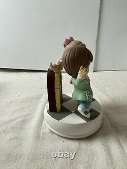2011 Precious Moments Rock Around The Clock Porcelain Figurine withBox #112410