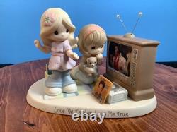 2014 Precious Moments Elvis TV Love Me Tender Love Me True Figure #0546A