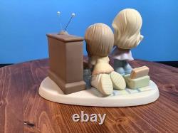 2014 Precious Moments Elvis TV Love Me Tender Love Me True Figure #0546A