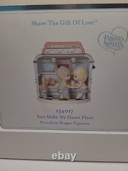 2015 Precious Moments You Make My Heart Float Sam's Diner Figurine