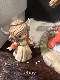 2021 Precious Moments Hallmark Exclusive For Unto Us A Child Is Born 199301 2021 Precious Moments Hallmark Exclusive For Unto Us A Child Is Born 199301