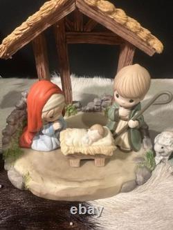 2021 Precious Moments Hallmark Exclusive For Unto Us A Child Is Born 199301