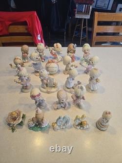 22 Piece Precious Moments Collection, Including 2006-2015 Annual Pieces
