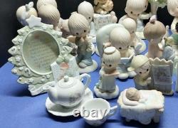 Assorted Lot 22 Vintage Precious Moment Enesco Figurine Collectables Excellent