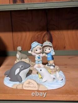 Brand New L. E. Seaworld Exclusive Precious Moments 60th Anniversary Exclusively