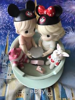 Disney Parks Precious Moments Boy Girl Tea Cups Figurine New Alice In Womderland