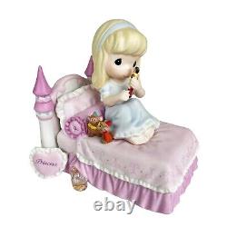 Disney Showcase Cinderella You Are My Dream Come True Precious Moments Figurine