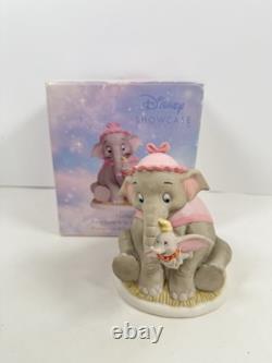 Disney Showcase Precious Moments'Your Love Is So Comforting' Porcelain Figurine