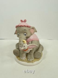 Disney Showcase Precious Moments'Your Love Is So Comforting' Porcelain Figurine