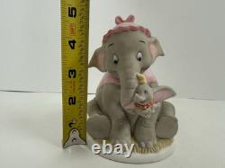 Disney Showcase Precious Moments'Your Love Is So Comforting' Porcelain Figurine