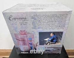 Enesco Precious Moments My Favorite Things Musical Moving Toy Chest withBOX