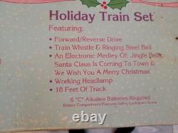 Enesco Sugar Town Train Set With 2 Extra Cargo Units(Precious Moments)