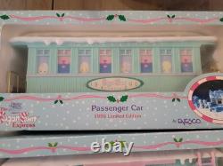 Enesco Sugar Town Train Set With 2 Extra Cargo Units(Precious Moments)
