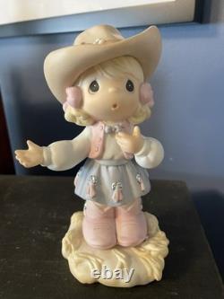 Event exclusive Precious Moments Home On The Range Club 2002 set of 2 1 signed