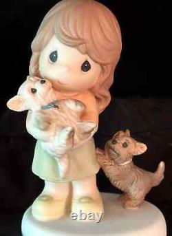 Extremely Rare Precious Moments 2009 HAPPY TAILS TWO YOU 940027 Yorkie