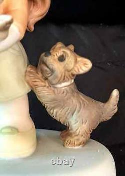 Extremely Rare Precious Moments 2009 HAPPY TAILS TWO YOU 940027 Yorkie