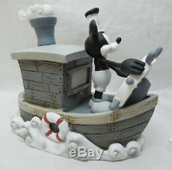Figurine Disney Precious Moments 144707 Perpetual Calendar Steamboat Mickey